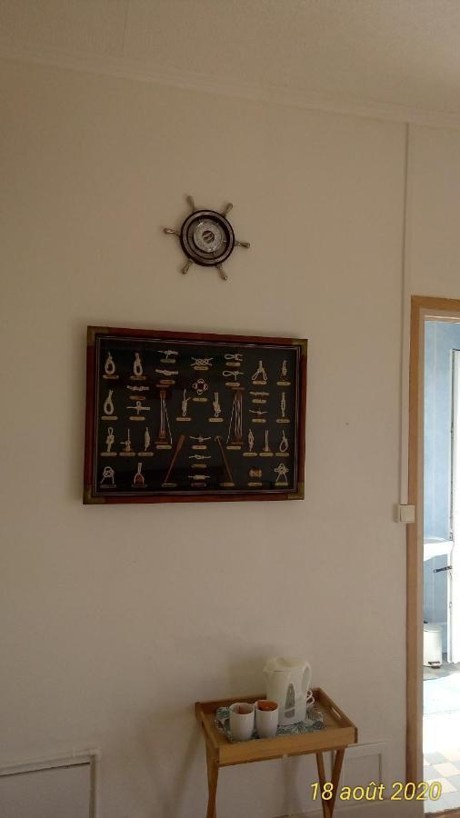 Montplaisir Bed & Breakfast Montendre Bagian luar foto